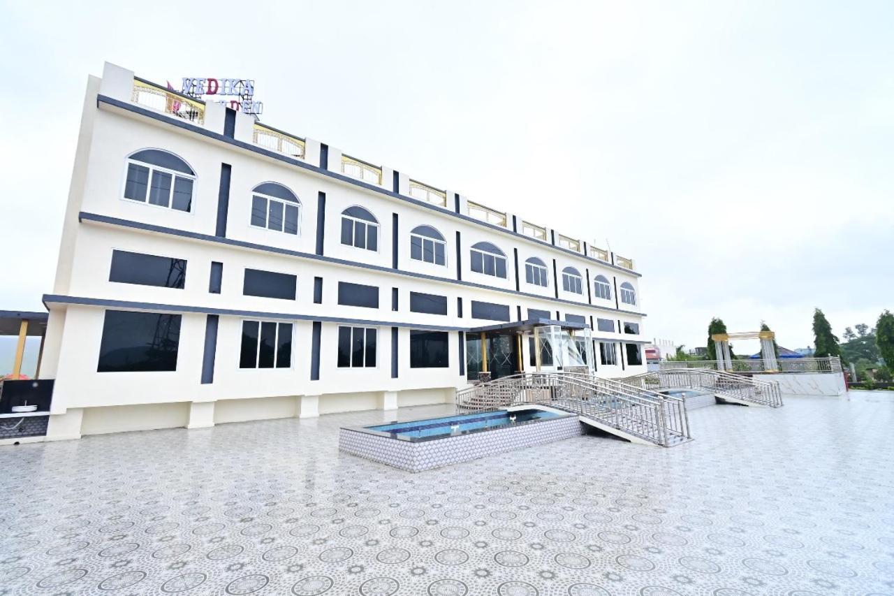 Vedika Garden Ξενοδοχείο Lonavala Εξωτερικό φωτογραφία