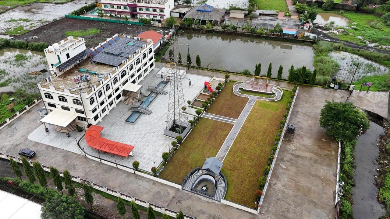 Vedika Garden Ξενοδοχείο Lonavala Εξωτερικό φωτογραφία
