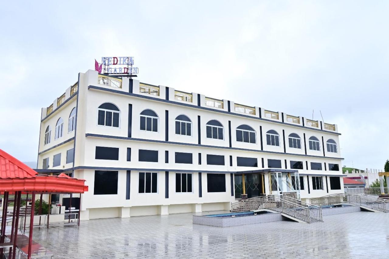 Vedika Garden Ξενοδοχείο Lonavala Εξωτερικό φωτογραφία