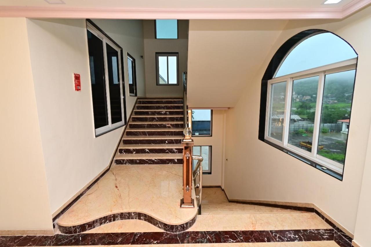 Vedika Garden Ξενοδοχείο Lonavala Εξωτερικό φωτογραφία